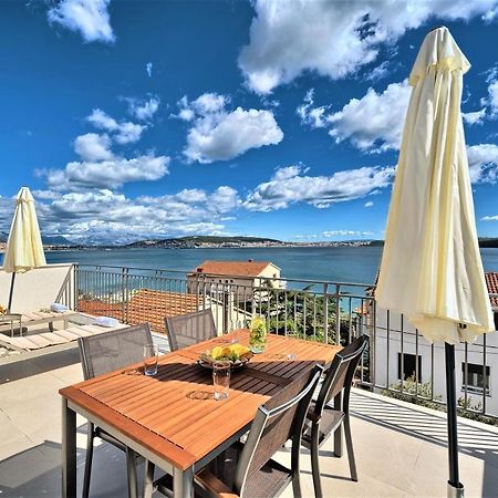Domenico - 50 M From The Sea Apartment Donji Seget Exterior photo